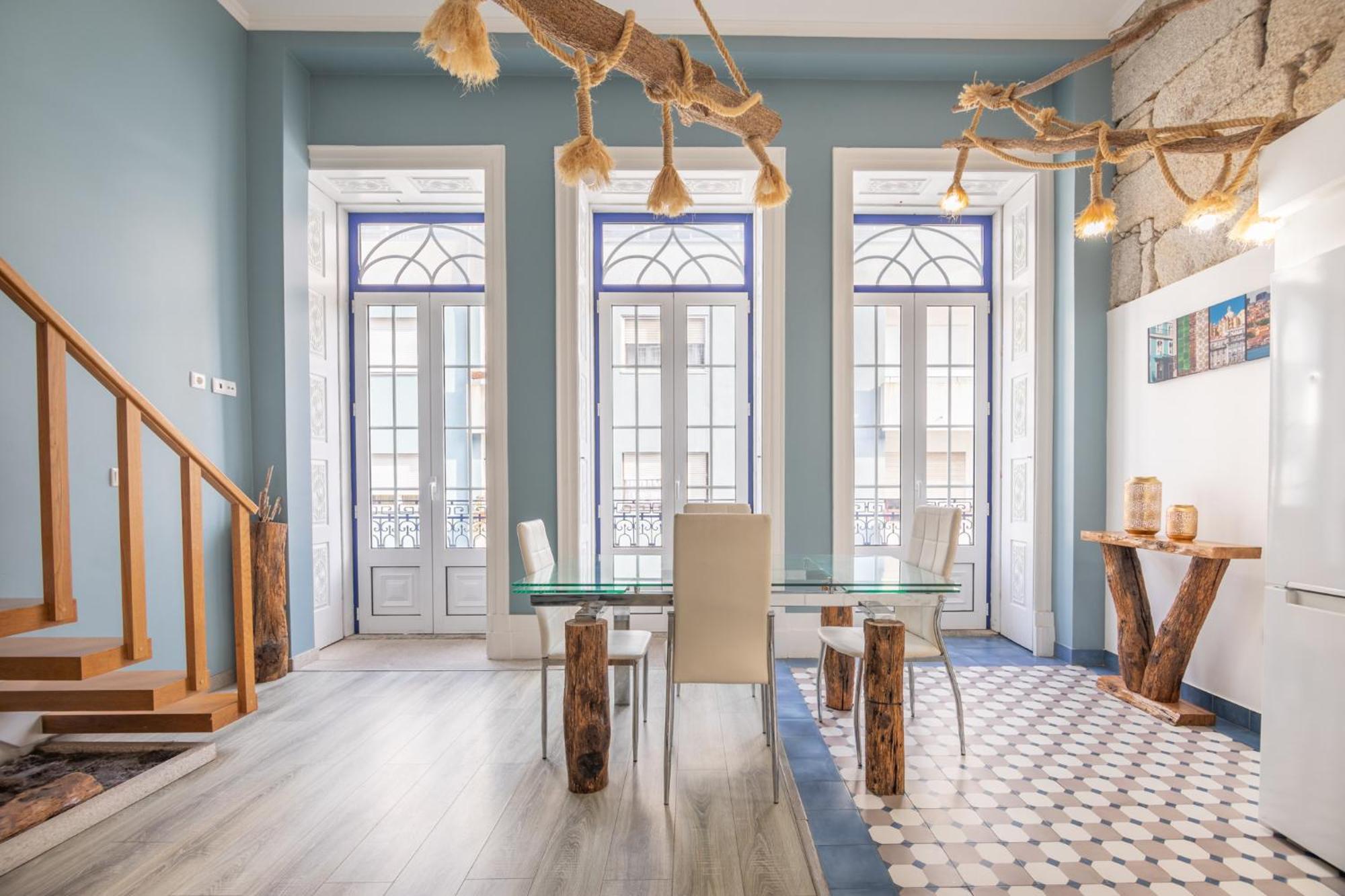 Deluxe Spacious Flats W Mezzanine By Host Wise Apartment Porto Luaran gambar